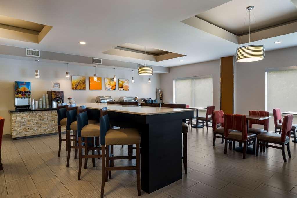 Comfort Suites Denham Springs Restaurace fotografie