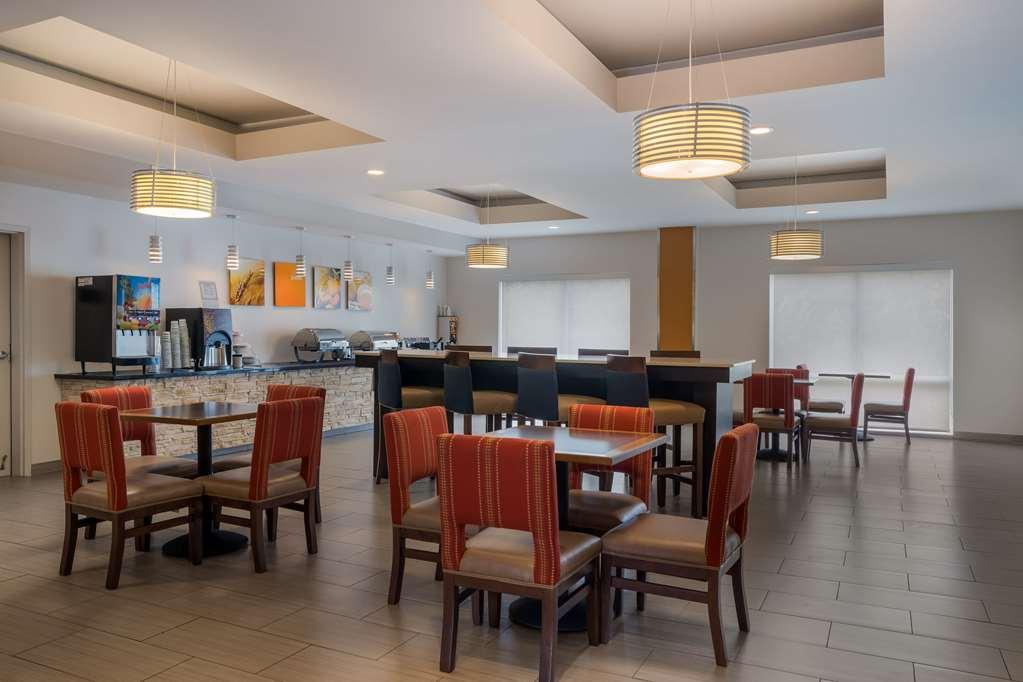 Comfort Suites Denham Springs Restaurace fotografie
