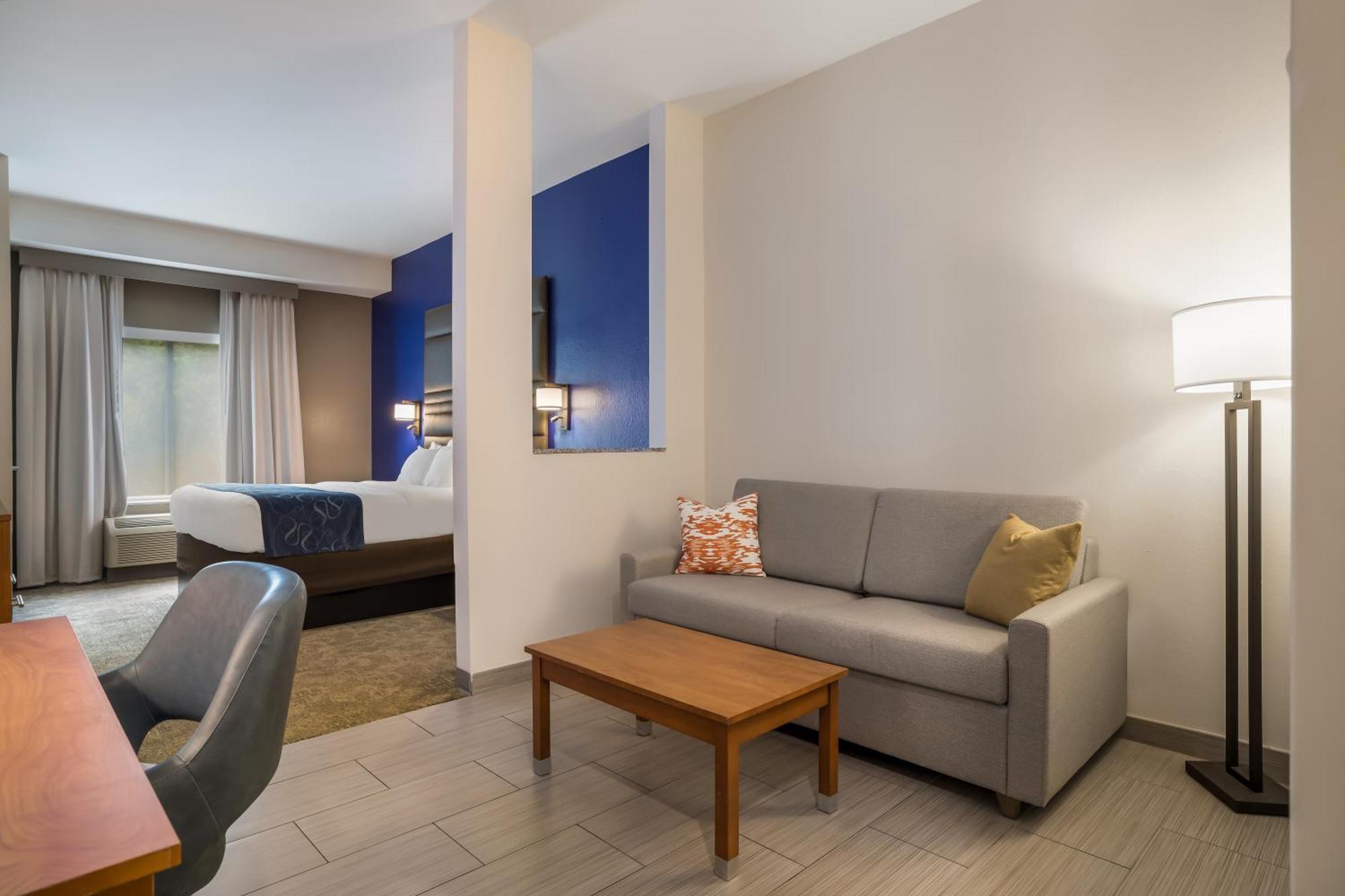 Comfort Suites Denham Springs Exteriér fotografie