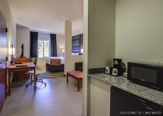 Comfort Suites Denham Springs Exteriér fotografie